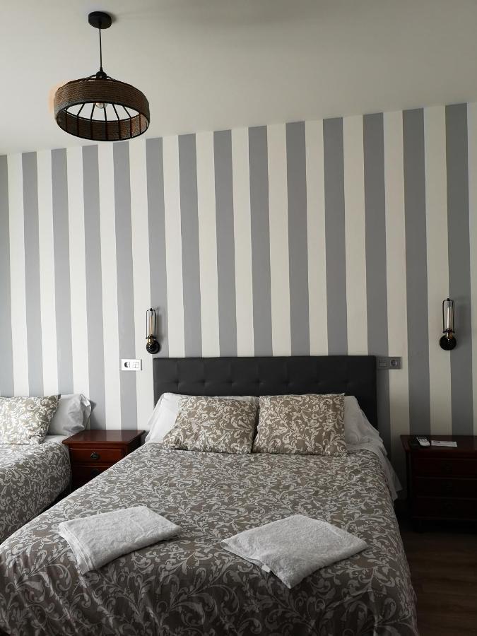 Hostal Juan Bravo Segowia Zewnętrze zdjęcie