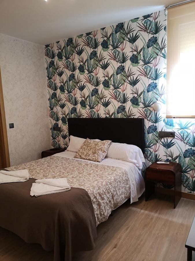 Hostal Juan Bravo Segowia Zewnętrze zdjęcie